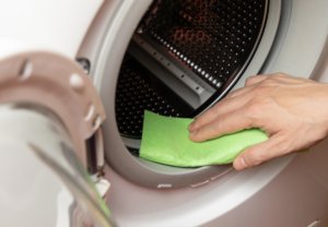 prevent mold growth in the washing machine